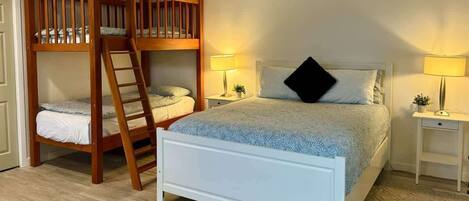 1 bedroom, iron/ironing board, travel cot, WiFi