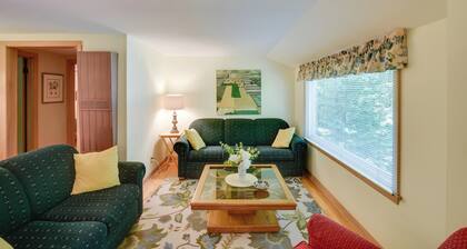 'the Carriage House:' Walk to Peninsula State Park