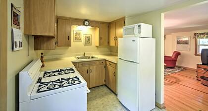 'the Carriage House:' Walk to Peninsula State Park