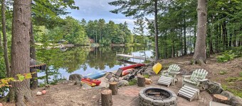 Lakefront Home in Barnstead w/ Seasonal Hot Tub