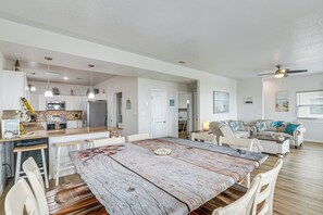 Interior - 2 Decks, Patio & Views: Beachfront Texas Retreat (Freeport)