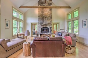 House (3 Bedrooms) | Interior - Home w/ Fire Pit, 7 Mi to Attitash Mtn Resort (Jackson)