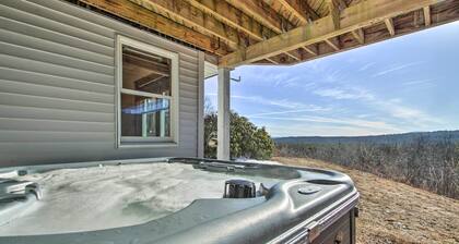 Hot Tub & Moan Mtn Views: North Conway Townhouse