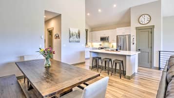 Apartemen (4 Bedrooms) | Interior