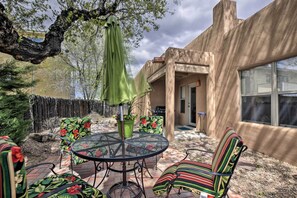 House (3 Bedrooms) | Interior - 1 Mi to Santa Fe Plaza: Quiet Home w/ Patio (Santa Fe)