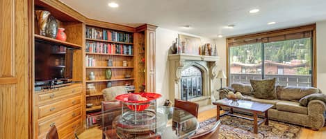 Apartment (2 Bedrooms) | Front of property