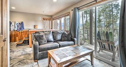 Sunny Alpine Escape w/ Hot Tub + Mountain Vistas!