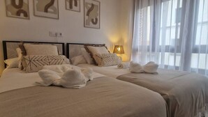 Room - 102B Poniente Mágico by R2R Consulting (Gijón)