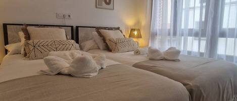 2 bedrooms, iron/ironing board, WiFi (free), bed sheets