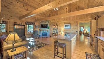 House (2 Bedrooms) | Interior