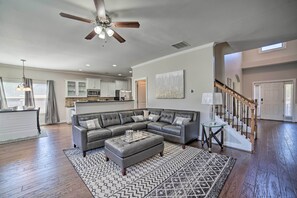 House (Multiple Bedrooms) | Interior
