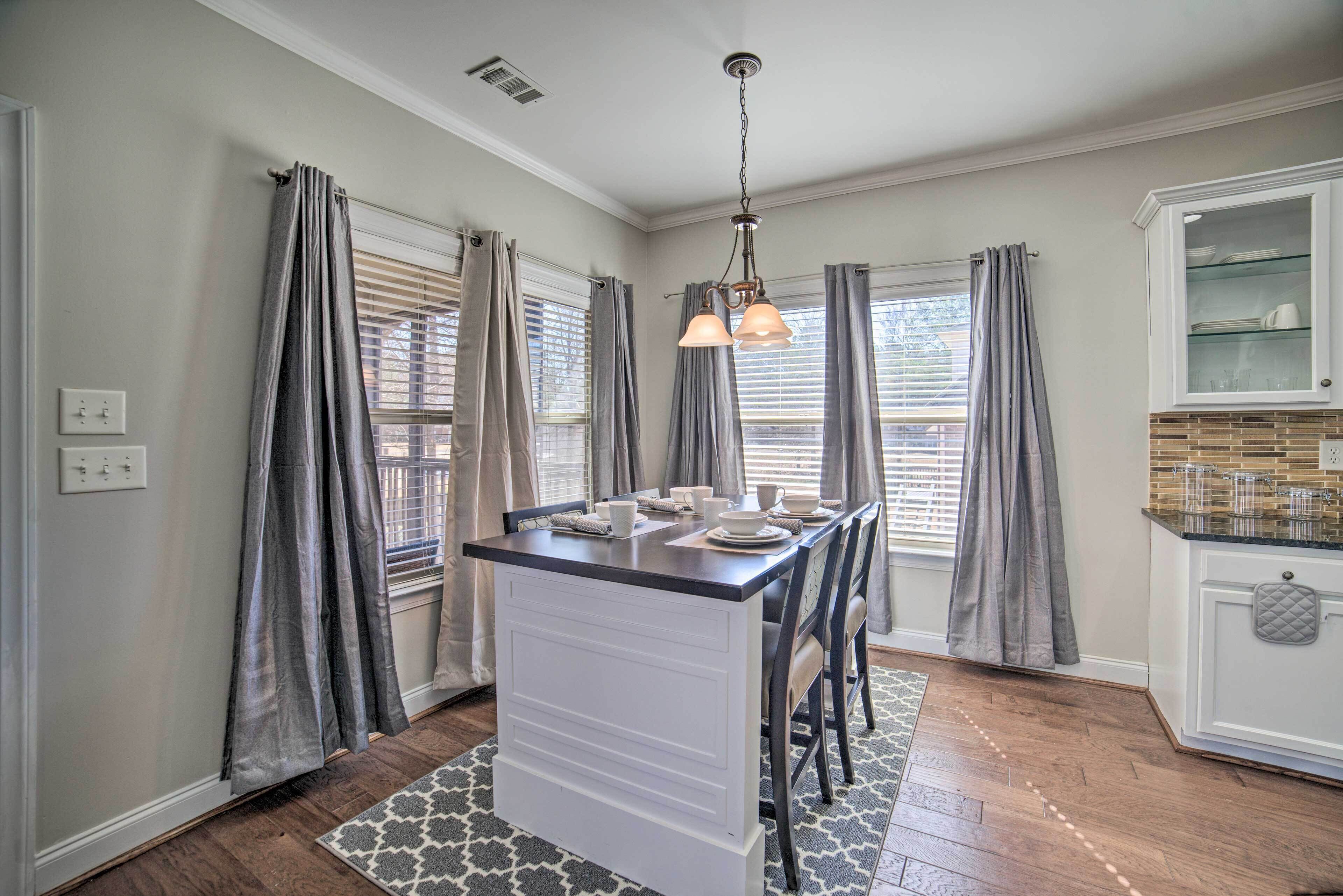 House (Multiple Bedrooms) | Interior