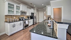 Unclassified image, 4 of 37, button - Spacious Mccalla Home w/ Yard & Game Room! (McCalla)