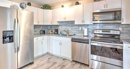 Turquoise Escape ~ 1 Mi to Sailfish Marina!