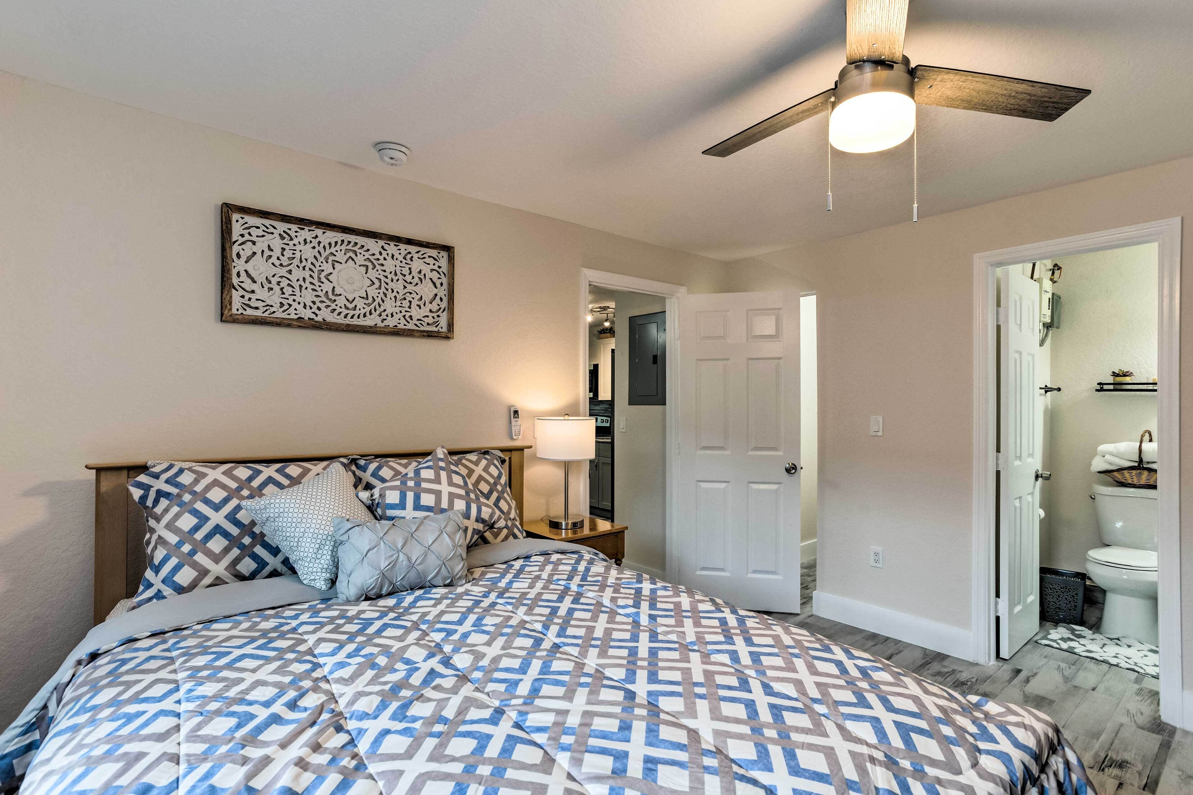 Apartment (1 Bedroom) | Interior