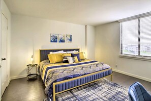 Apartment (1 Bedroom) | Interior - Gorgeous Houston Condo ~ 8 Mi to Downtown! (Houston)