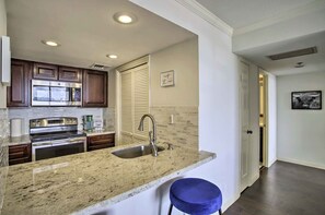 Apartment (1 Bedroom) | Interior