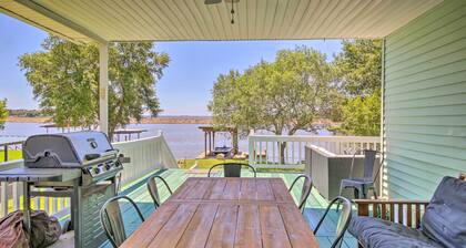 Waterfront Onalaska Retreat w/ Private Dock!