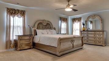 4 ุนุฏูุฉ ุบุฑู ููู
ูู
ูุชุจ ูู
ุณุงุญุฉ ุนู
ู ูููู
ุจููุชุฑ ุงูู
ุญู
ูู ูู
ูุงุกุงุช ุฃุณุฑูุฉ