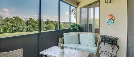 Apartment (2 Bedrooms) | Front of property