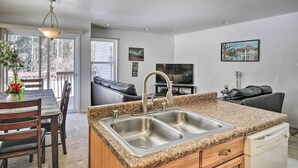 House (3 Bedrooms) | Interior - Peaceful Alaskan Escape: 13 Mi to Fairbanks! (Fairbanks)
