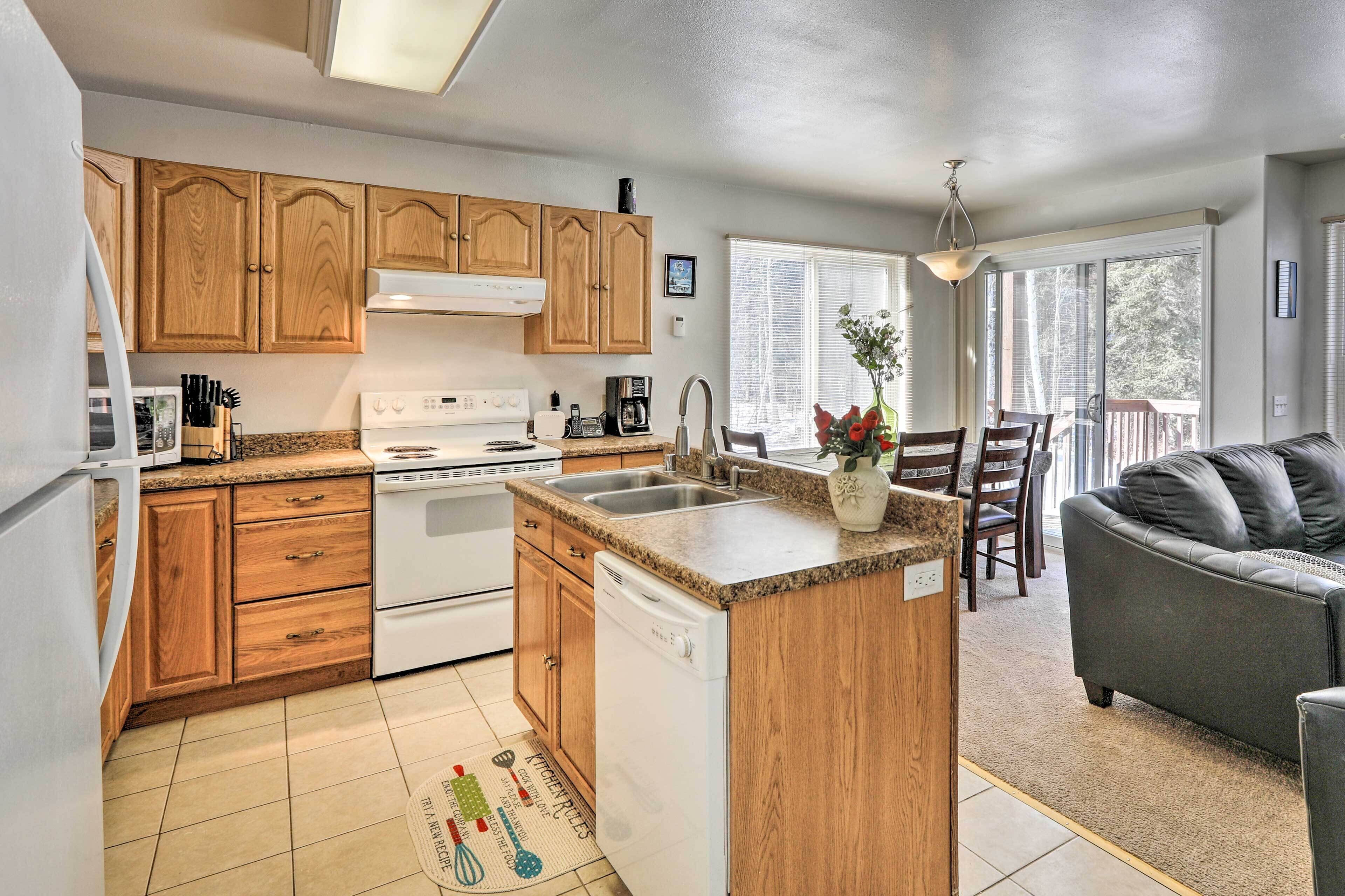 House (3 Bedrooms) | Interior