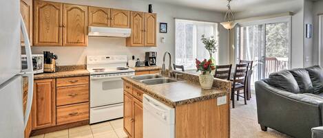 المنشأة من الداخل