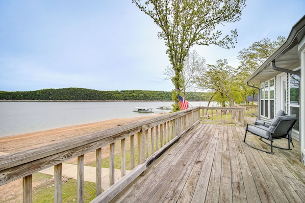 Interior - Serene Lakefront Mountain Home Getaway w/ Atrium! (Mountain Home)