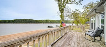 Serene Lakefront Mountain Home Getaway w/ Atrium!