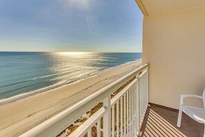 Apartment (1 Bedroom) | Interior - Remodeled Condo w/ Hot Tub in N Myrtle Beach! (North Myrtle Beach)