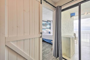 Apartment (2 Bedrooms) | Interior - North Myrtle Beach Retreat w/ Ocean Views! (North Myrtle Beach)