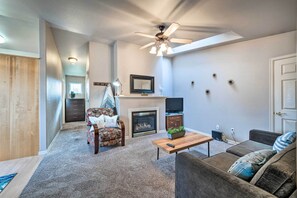 อพาร์ทเมนท์ (1 Bedroom) | ด้านหน้าที่พัก