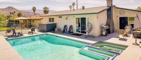 Fachada de la propiedad