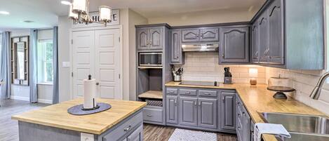 House (4 Bedrooms) | Bahagian dalam