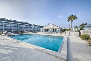 Interior - Walkable Panama City Beach Condo w/ Pool Access! (Panama City Beach)