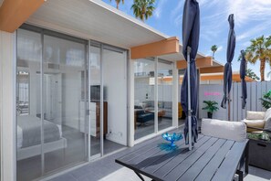 Apartment (1 Bedroom) | Interior - Modern Bungalow in Historic Ocotillo Lodge! (Palm Springs)