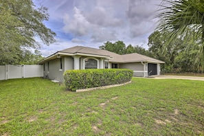 Interior - Ocala Escape w/ Private Pool, Pets Welcome! (Ocala)