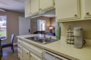LÀgenhet (2 Bedrooms) | Interiör