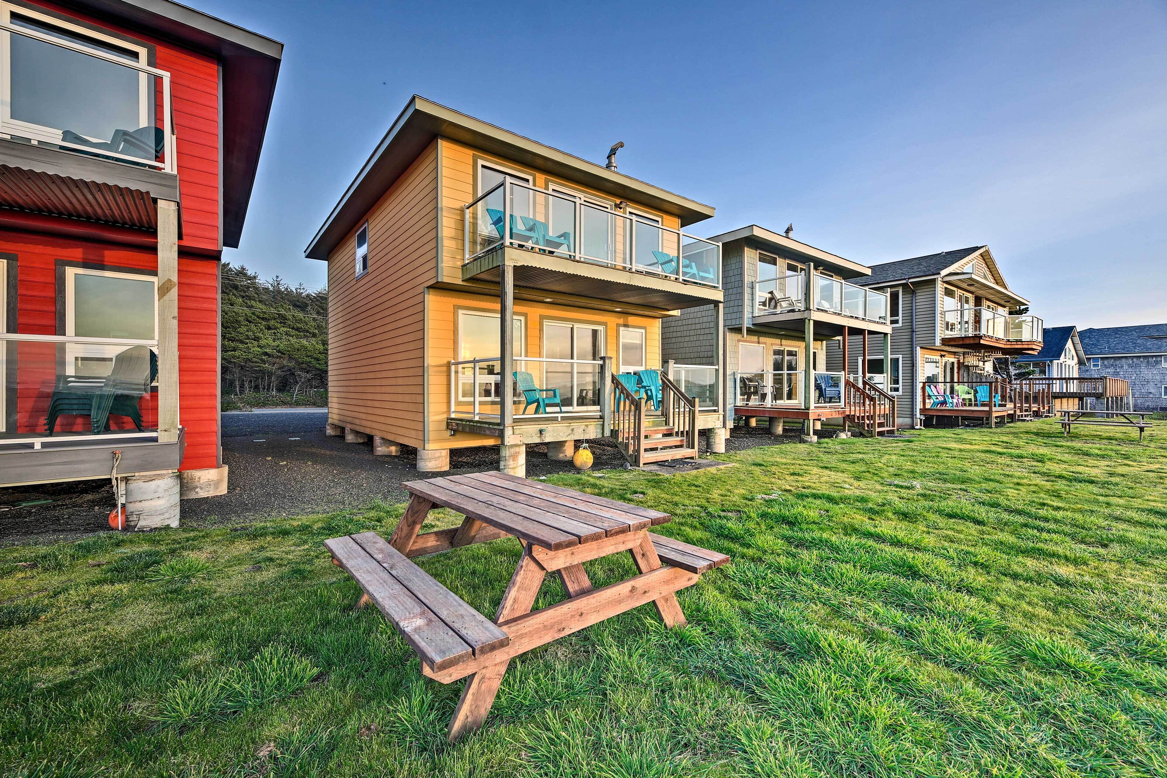 Cottage (2 Bedrooms) | Front of property