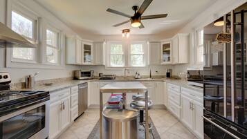 Nhà (4 Bedrooms) | Nội thất