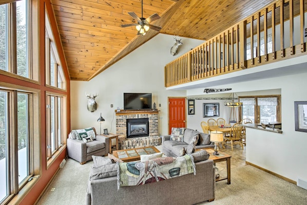 House (2 Bedrooms) | Interior