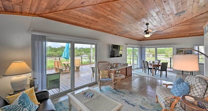 Everglades Getaway w/ Deck & Water Views!
