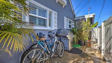 House (1 Bedroom) | Interior