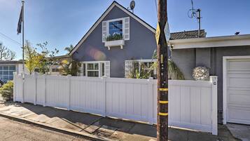 House (1 Bedroom) | Interior