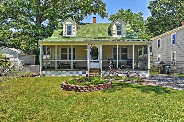 House (4 Bedrooms) | Front of property
