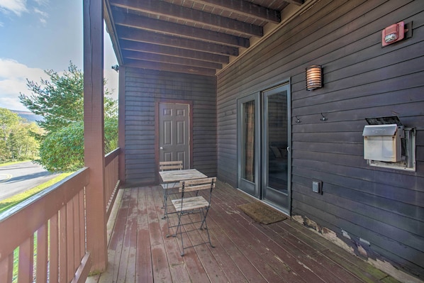 Apartment (1 Bedroom) | Interior