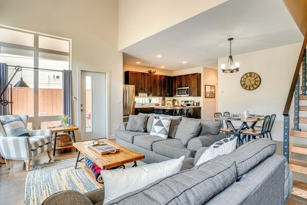 Apartment (2 Bedrooms) | Interior - Steps to Conquest Ski Lift: Granby Home w/ Grill (Granby)