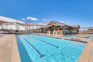 Apartment (2 Bedrooms) | Interior - Steps to Conquest Ski Lift: Granby Home w/ Grill (Granby)