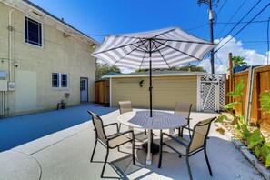 Interior - Corpus Christi Home w/ Pool & Hot Tub: Walk to Bay (Corpus Christi)