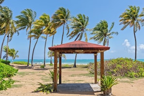 Apartment (1 Bedroom) | Interior - Playas Del Yunque Condo: Pool & Beach Access (Río Grande)